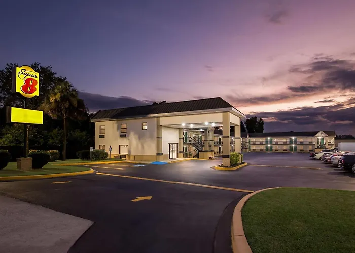 Family Hotel: Super 8 By Wyndham Columbia